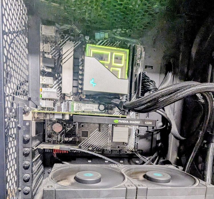 Placă Video NVIDIA Quadro K2200 – 4GB GDDR5 GPU