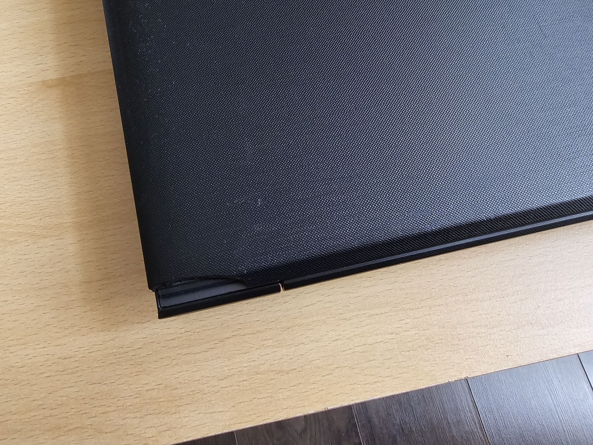 Vand Laptop Lenovo Ideapad 310 15,6" I7 gen 7 1Tb 4GDDR4
