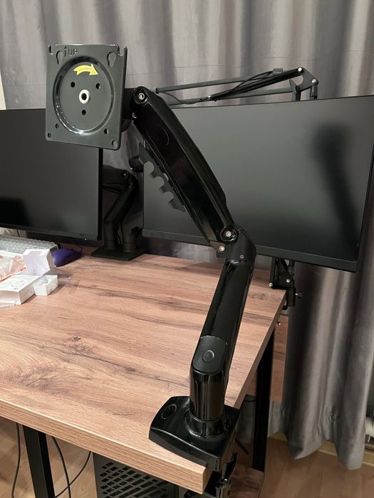 Кронштейн для монитора NB F80