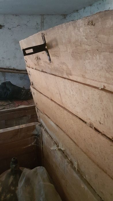 Стари дървени сандъци