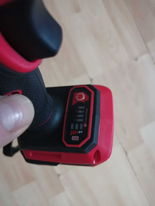 Filetanta, impact, mașină de insurubat cu percutie pt.  bat. Milwaukee