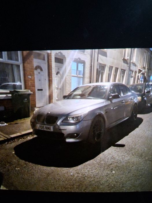 Vand  bmw  e60 volan dreapta