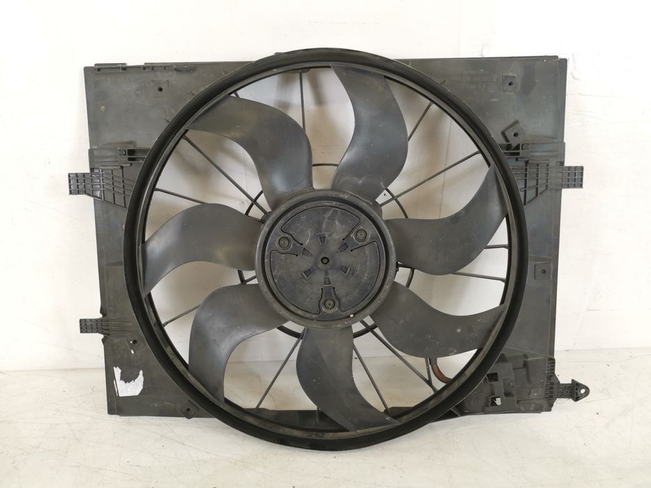 Вентилатор за охлаждане на радиатор Мерцедес-Бенц / Mercedes-Benz S-Cl