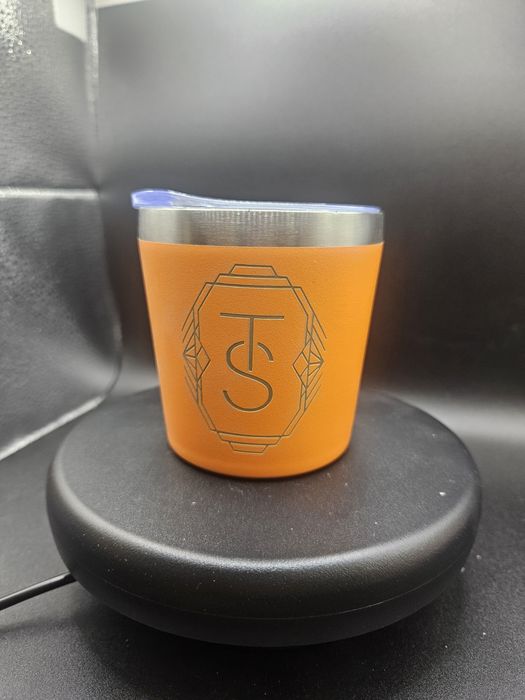 Малък персонализиран тъмблър. Термо чаша