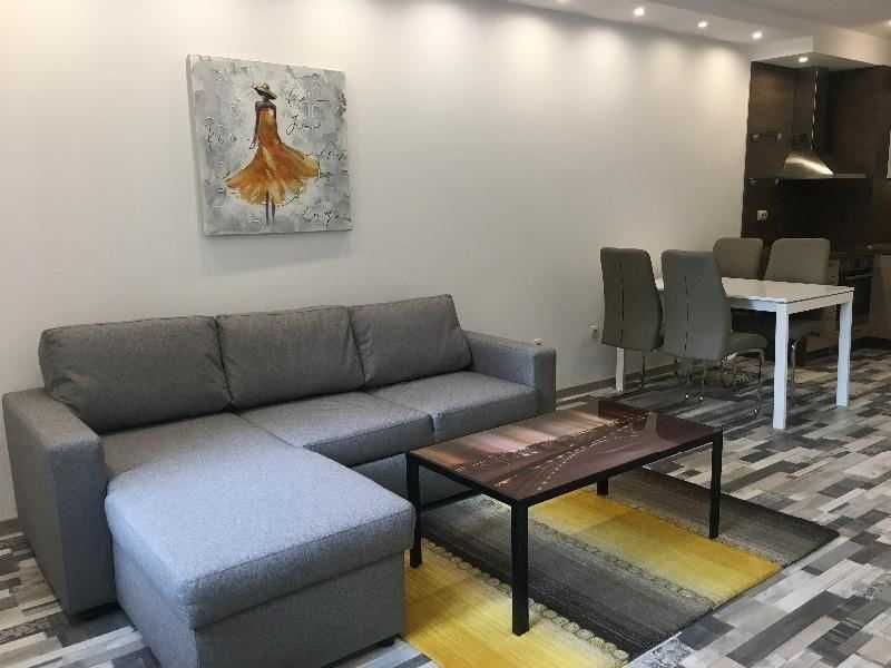 Продава се Двустаен апартамент в София, Оборище - 75 кв.м за 2298 €/кв.м - Снимка #4