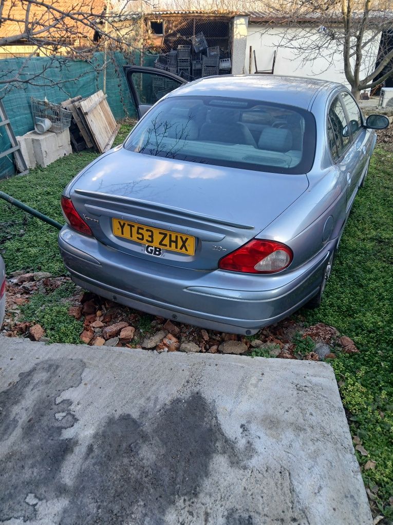 Jaguar  X-type 2.0D