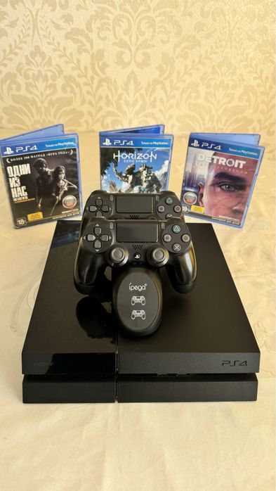 Продам Sony PlayStation 4
