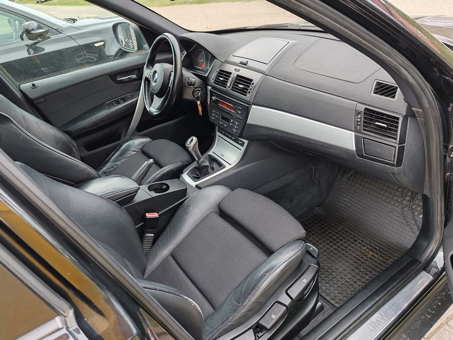 Vând BMW X3  XDrive Euro5 Full Extrase