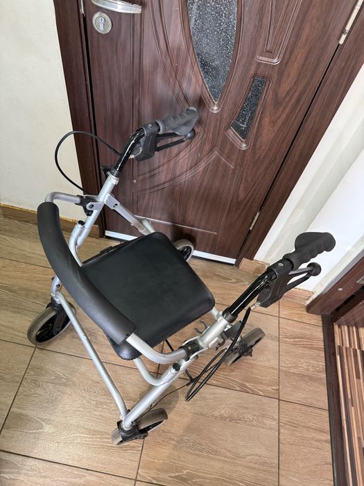 Cadru deplasare rollator batrani dizabilitati