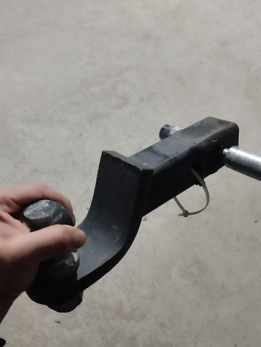 Фаркоп продам в хорошем качестве