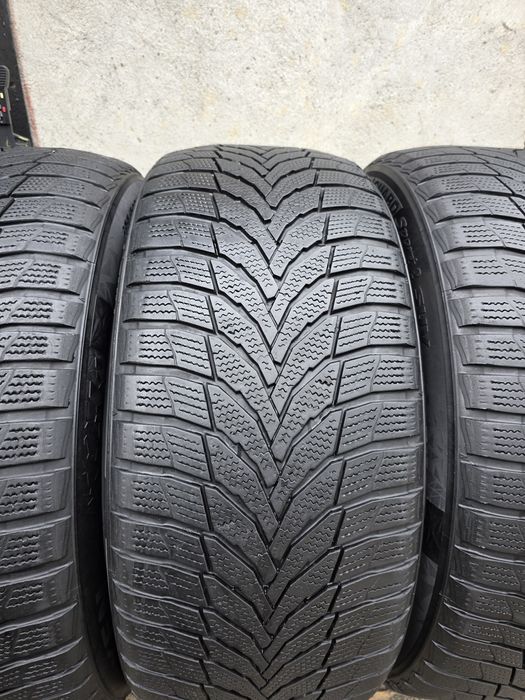 Vând patru anvelope de iarna nexen 255 50 19 dot 1722