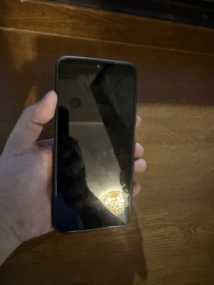 СРОЧНО продам Samsung A06