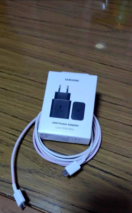 Samsung Galaxy Tab S10+ Клавиатура зарядно