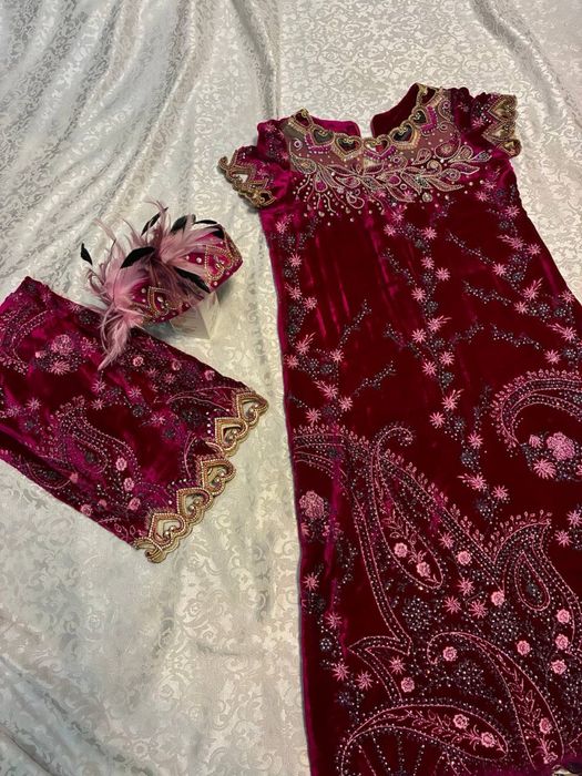 Kuylak ishton, doʻppi sotiladi