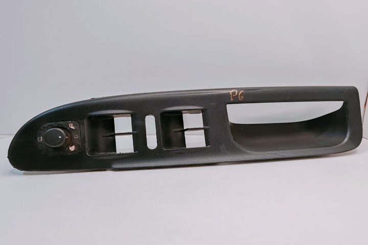 Panou Comandã Geamuri Buton Electric Oglinda Fațã Stânga 1K095956