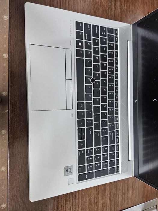 Laptop hp elitebook g7 i7