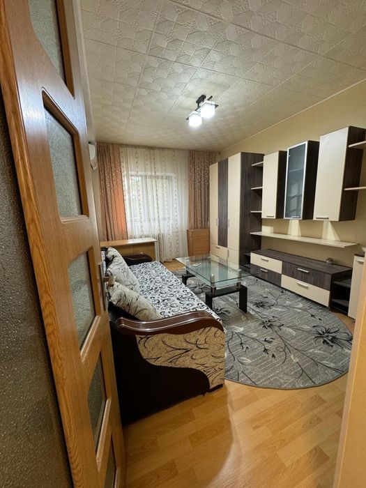 Inchiriez Ap. 1 cam. Gradinari-persoana fizica