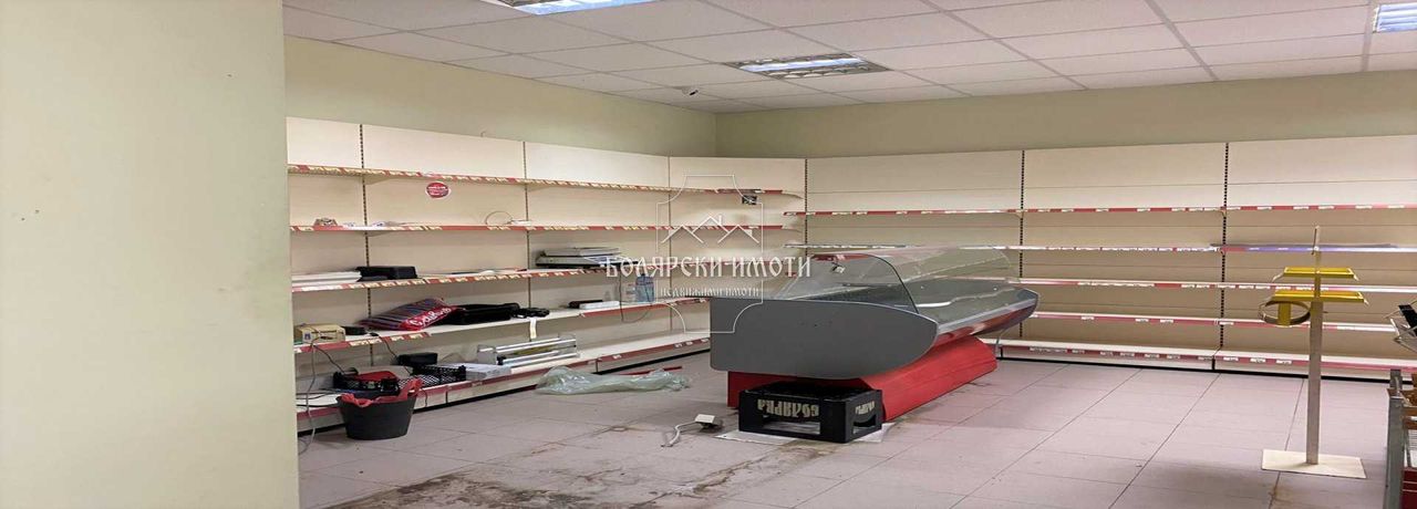 Дава се под наем Магазин в Велико Търново, Център - 200 кв.м за 561 € - Снимка #3