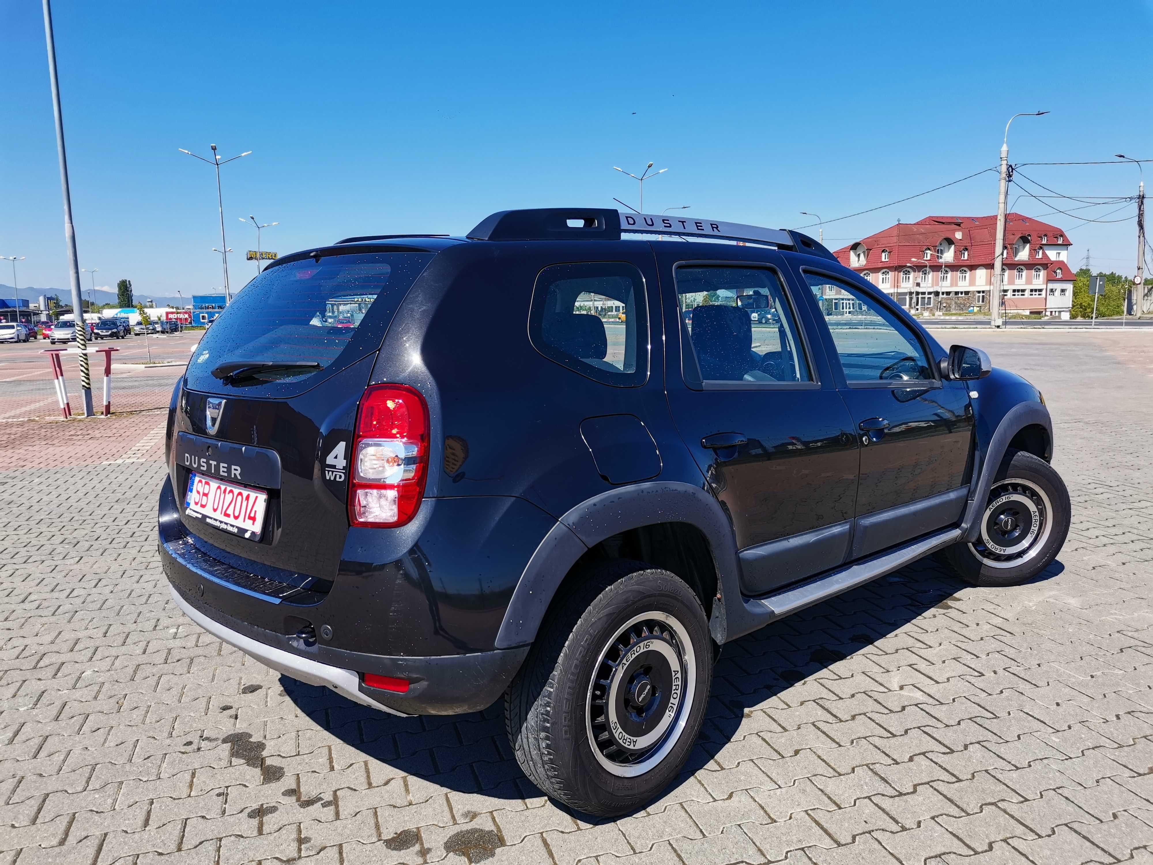 Dacia Duster 2015, 4x4, 1.5 Dci-110 cp, navigatie