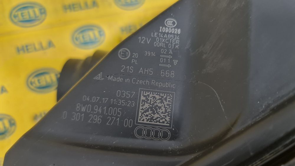 Far xenon led Audi A4 B9 8W S4 8w0941005