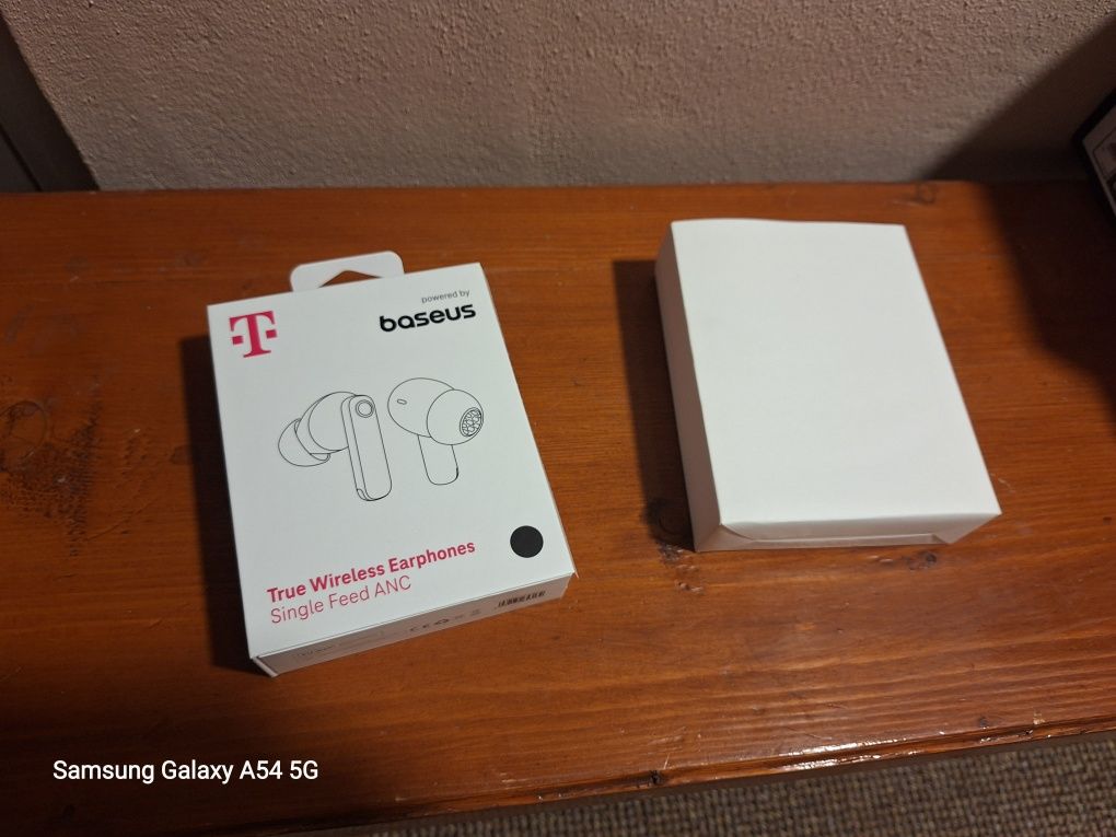 Baseus wireless noi