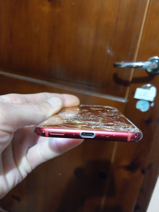 HTC U11-за части.