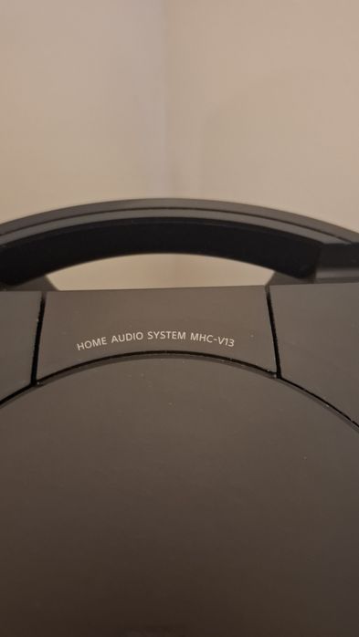 Sony.                                   .