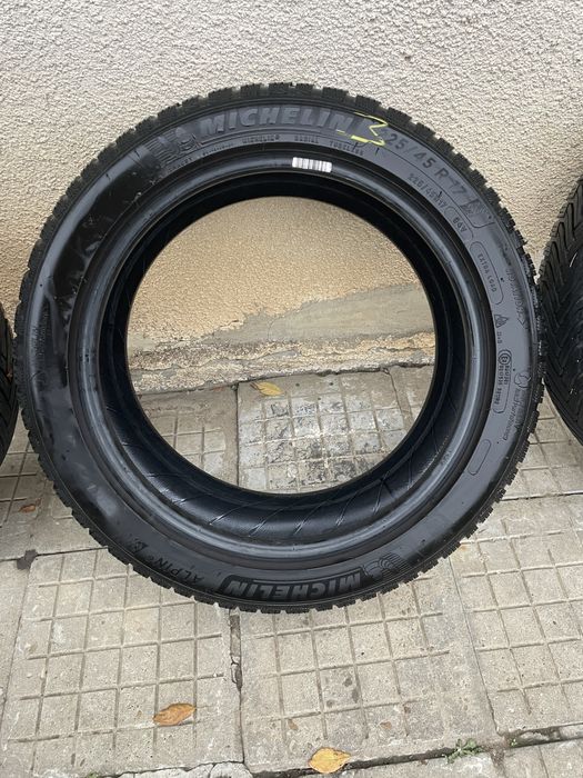 Продавам зимни гуми Michelin 225/45 R17