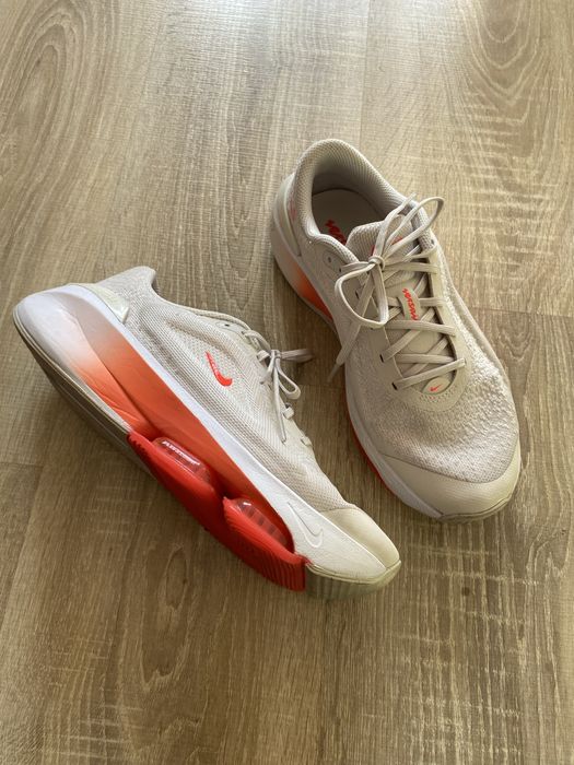 Дамски маратонки Nike