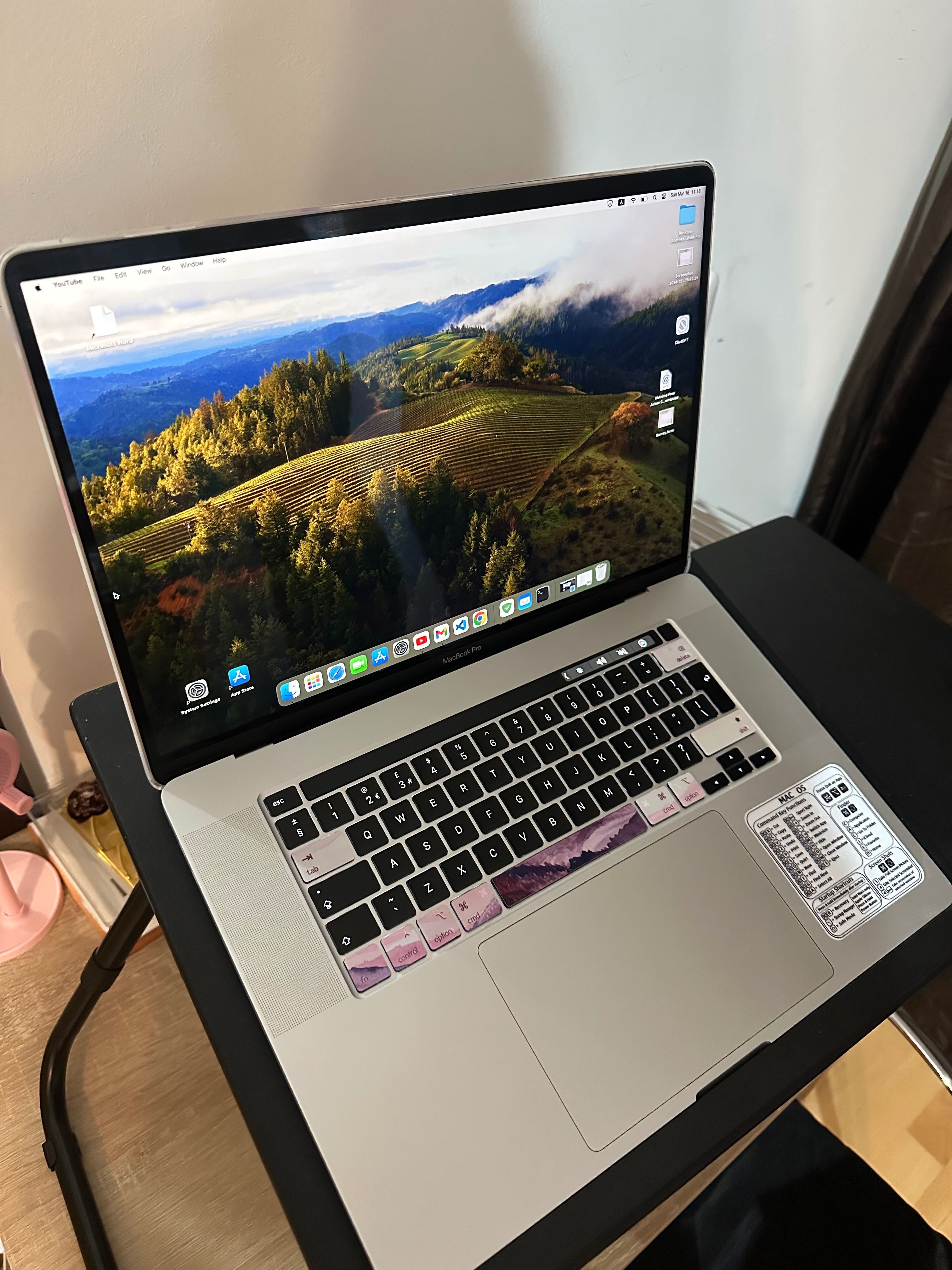 MacBook Pro 16, 6-Core Intel Core i7