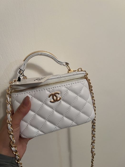 Дамски чанти Chanel