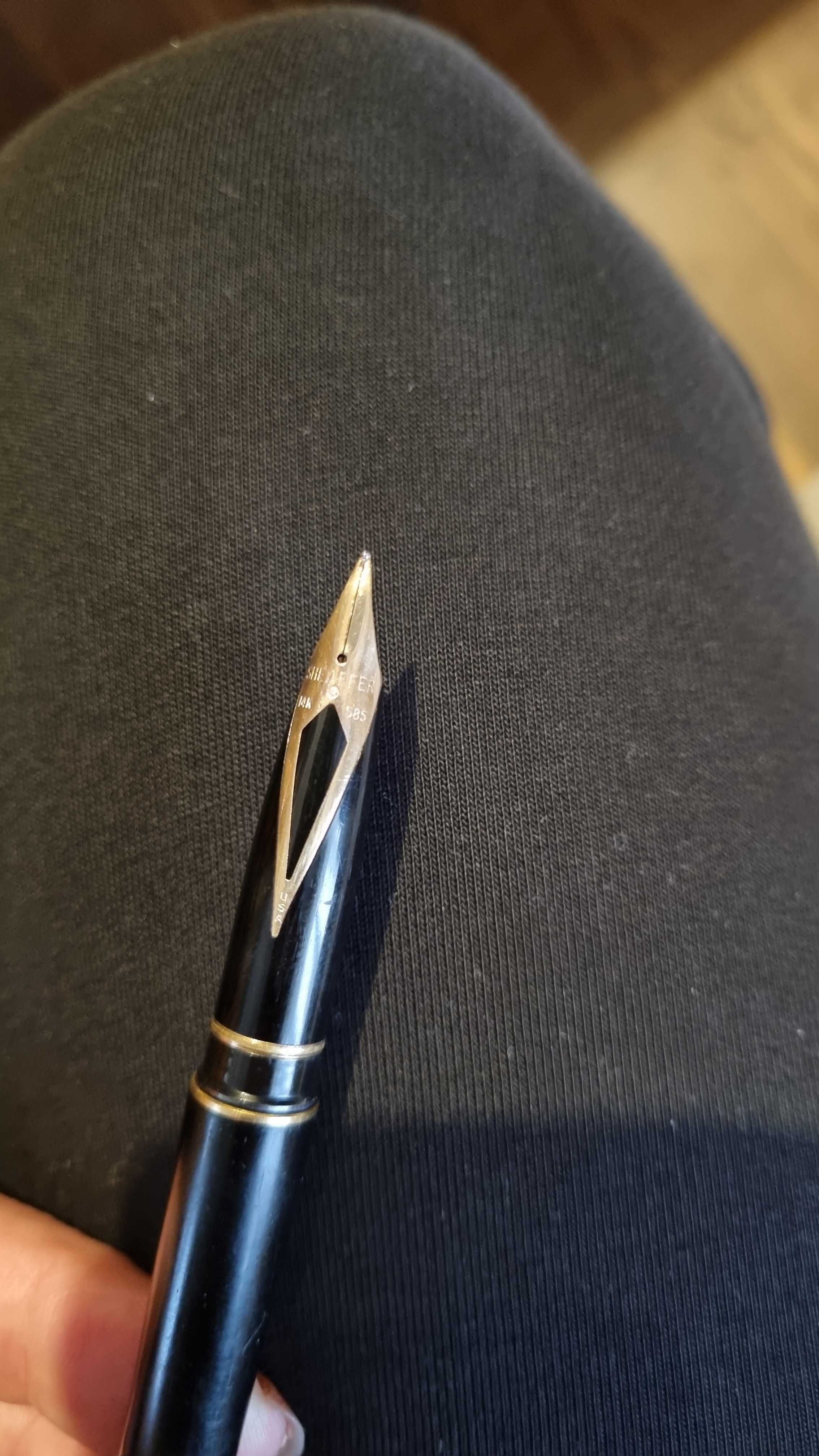 Stilou sheaffer  penita din aur 14k