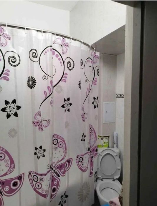 Mirobod,  risiviy bozor oldid Toshkent metro yaqin