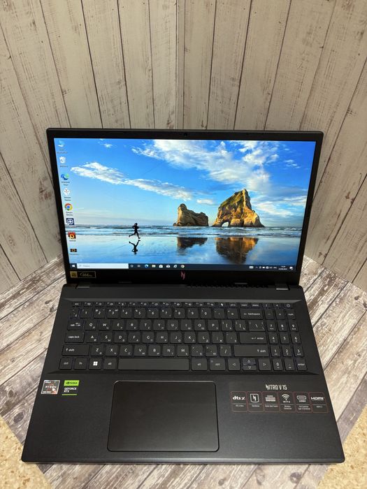 Игровой ноутбук/ Acer Nitro V15