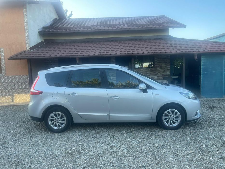 Renault Grand Scenic 7 locuri / 2014/1,6 diesel, 130 cp. euro5