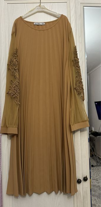 Продам платья.  В идеальном состоянии.