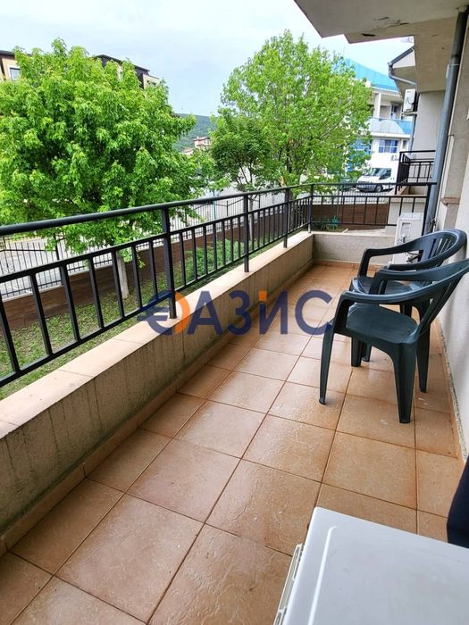 Продава се Тристаен апартамент в с. Кошарица, Област Бургас - 76 кв.м за 960 €/кв.м - Снимка #4