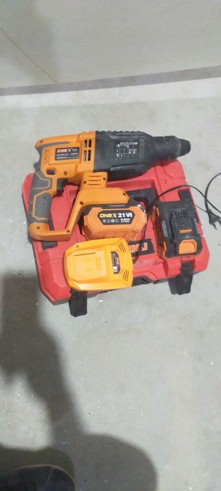 Перфоратор батарейках