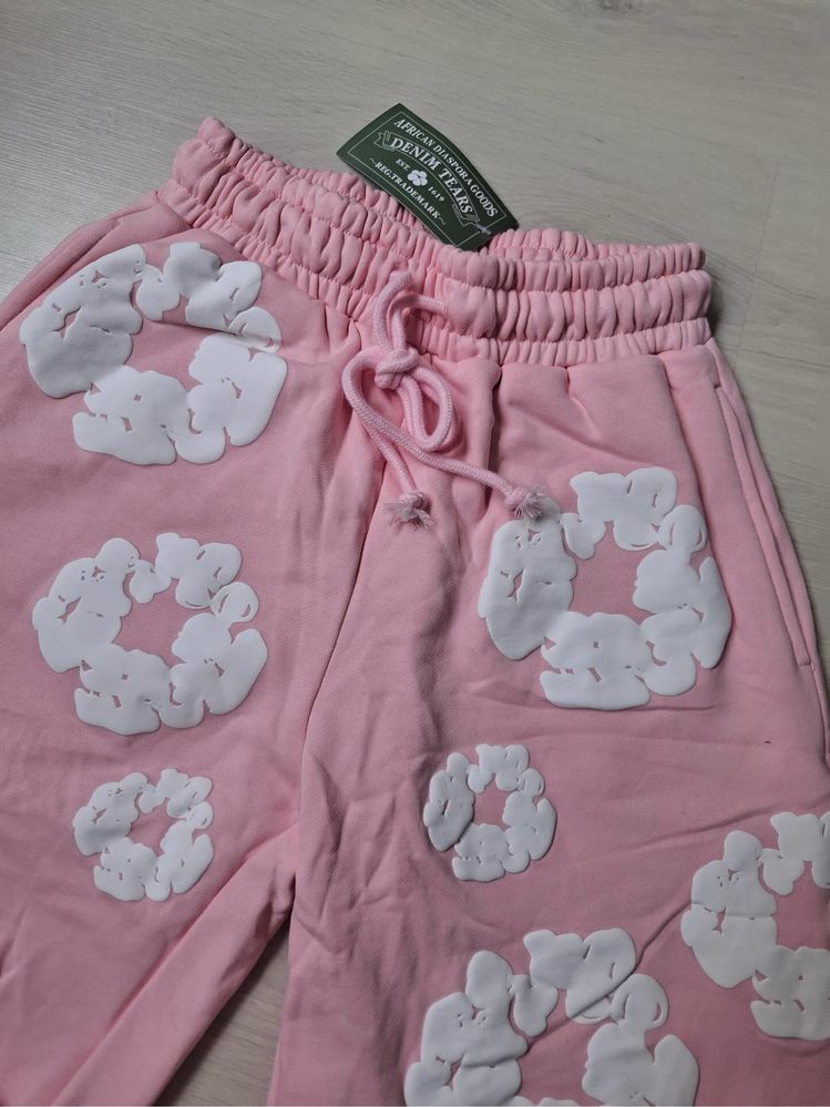 Pantaloni scurti denim tears marimea S
