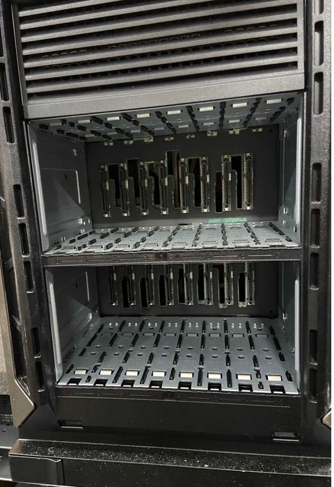 Dell T640 2*Xeon Gold 6150 36c/72t, 128GB DDR4, GPU, RAID сървър ML AI