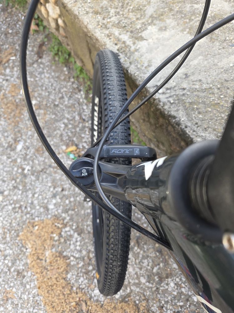Specialized Rockhopper Expert 1x12 Sram Level RockShox Judy 29er XL