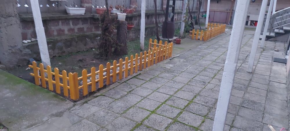 Декоративна ограда