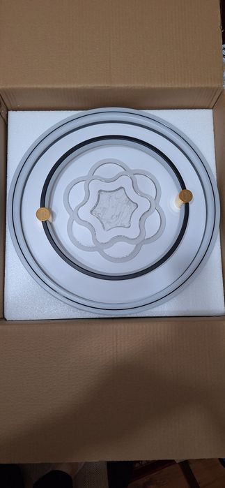 Лед плафон с дистанционно управление