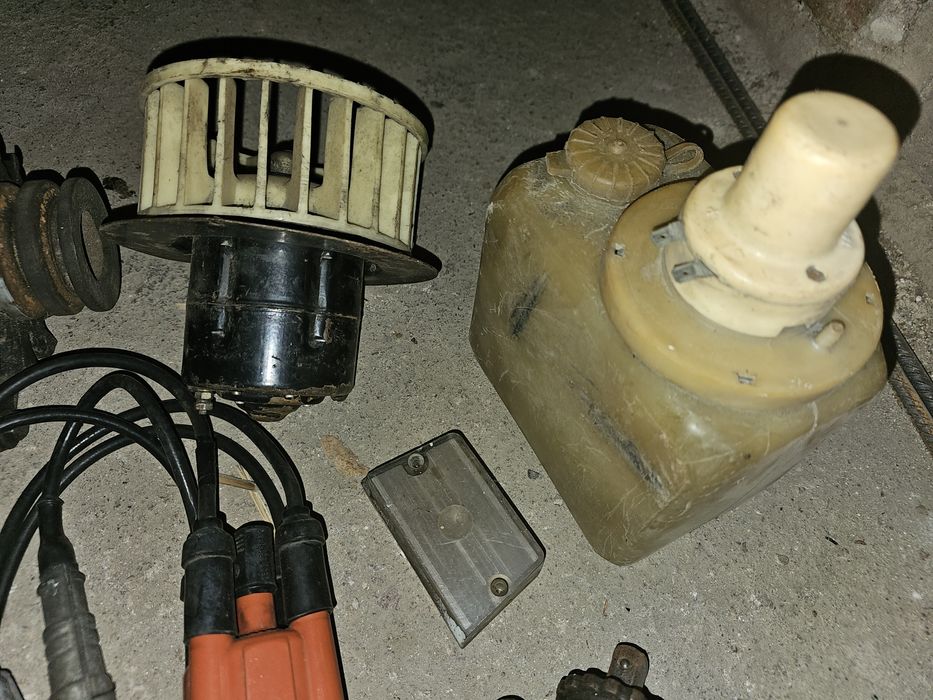 Части за Волга ГАЗ нови и въора употреба.