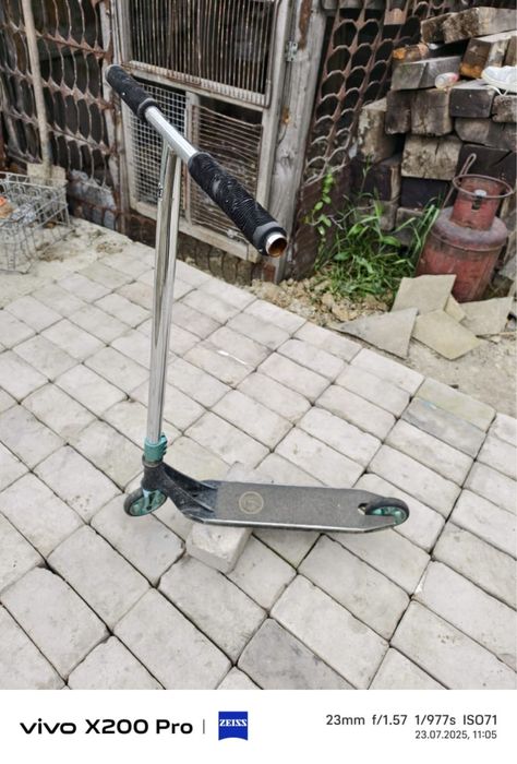 Продам самокат трюковой