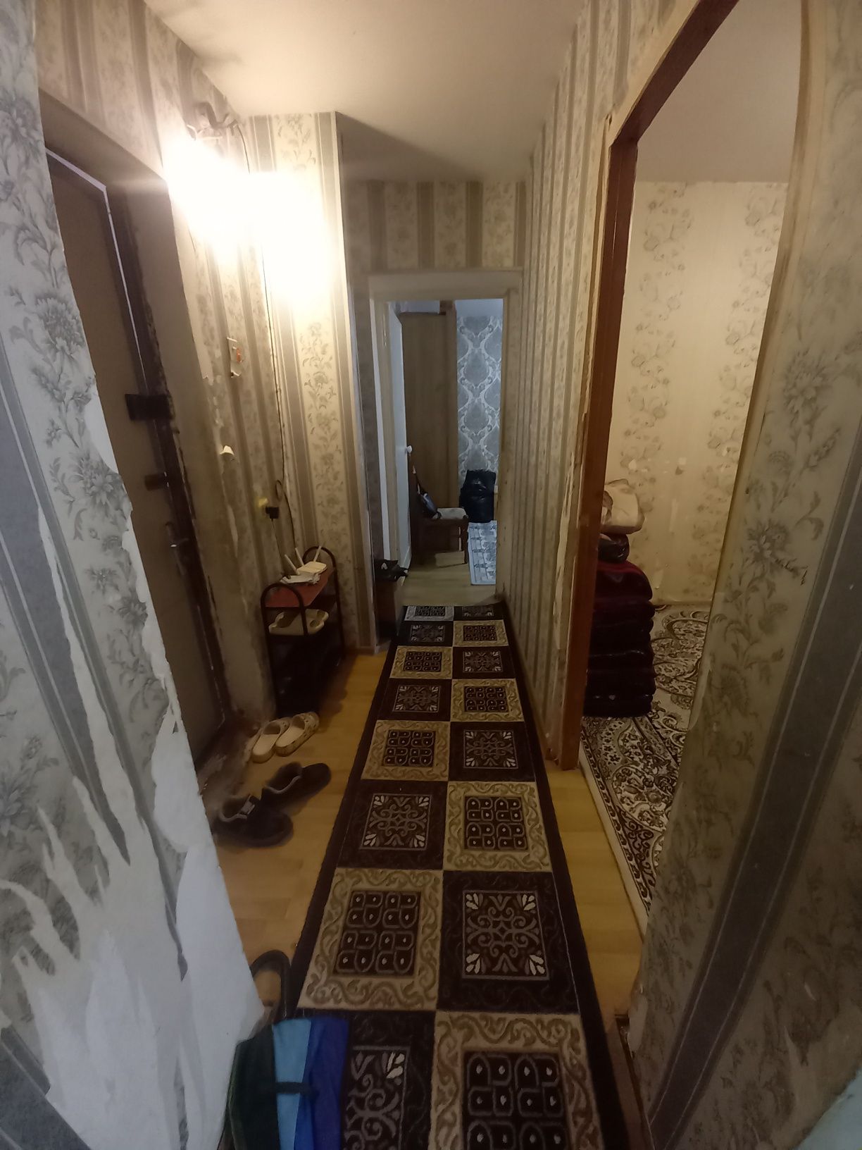 Аренда Чилонзор 23кв.да. 2хона..300уе.