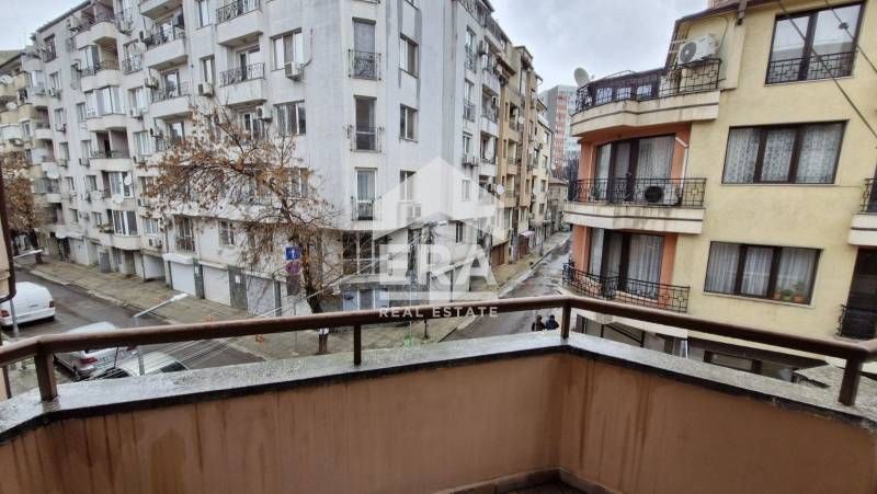 Ексклузивно! Под наем! Двустаен обзаведен апартамент, ЗК Тракия, Варна