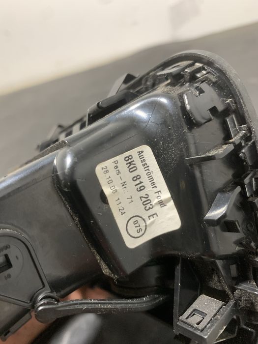 Grila aerisire ventilatie spate audi Audi A4 B8 8K0819203E