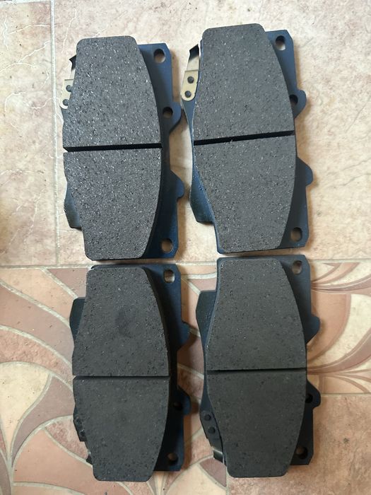 Колодки оригинал toyota hilux 2008