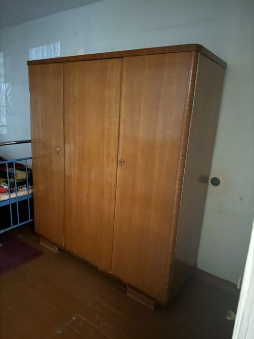 Все отдам даром мебель